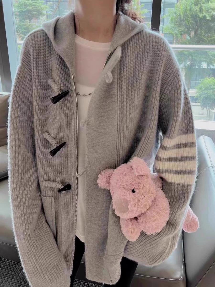 TB örme hırka kadın kapşonlu 1 - Wool Coat Peacoat incelemesi ve fiyatı