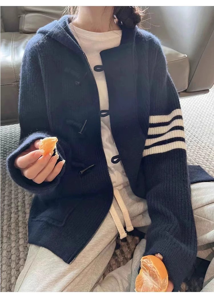 TB örme hırka kadın kapşonlu 1 - Wool Coat Peacoat incelemesi ve fiyatı